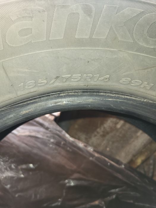 Продам шины на кобальт