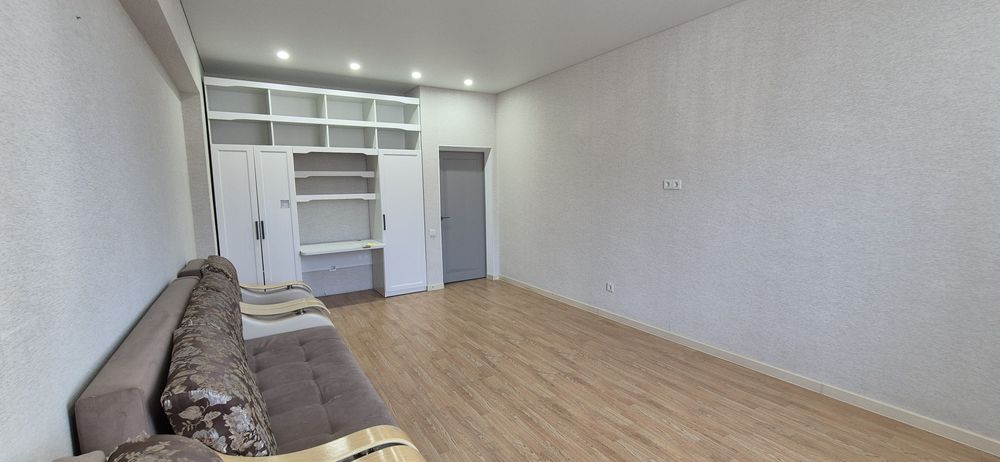 Продам 2-комнатную квартиру