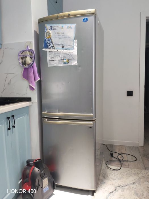 Холодильник   не холодит