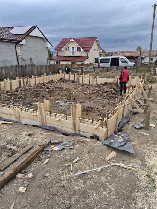 Construim case din lemn masiv