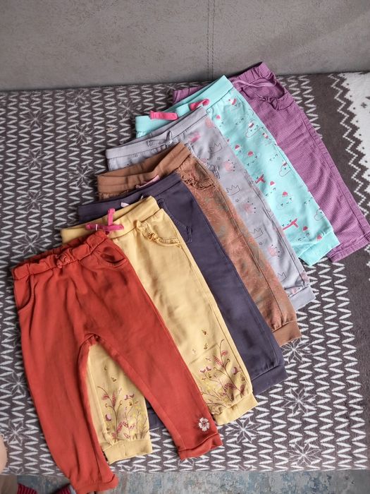 Lot 7 perechi pantaloni fetita marimea 86 ( 12 - 18 luni)