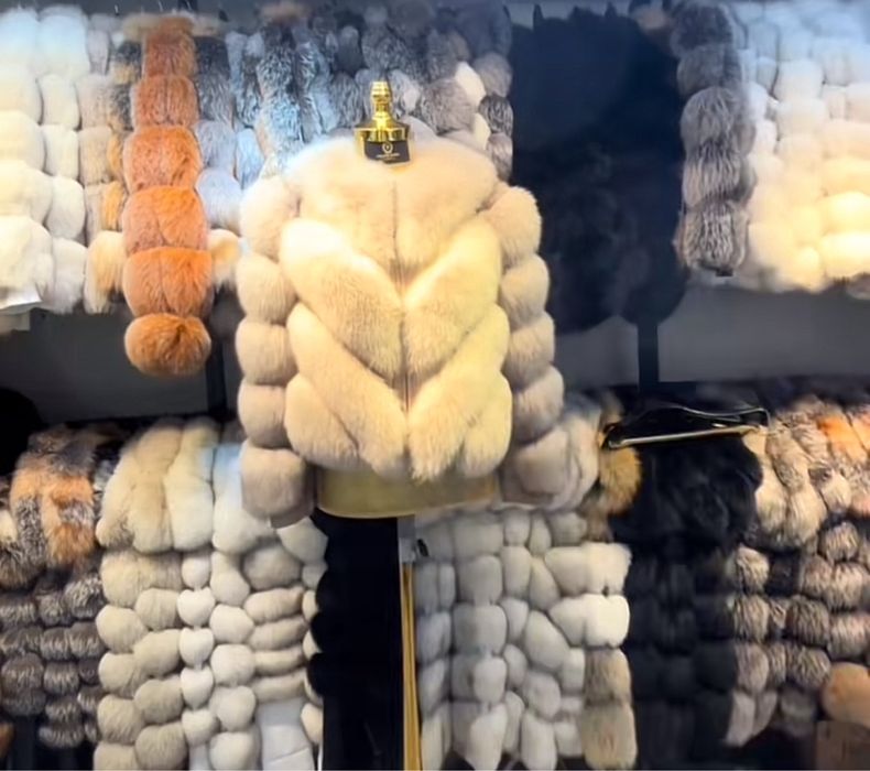 Haină de Blană Noi