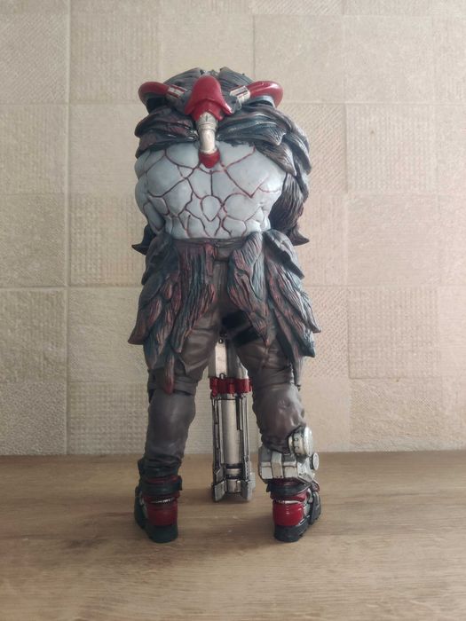 Quake Champions Scalebearer Edition фигура, като нова