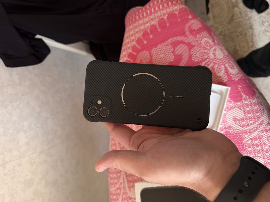 Iphone 11 128gb  продам