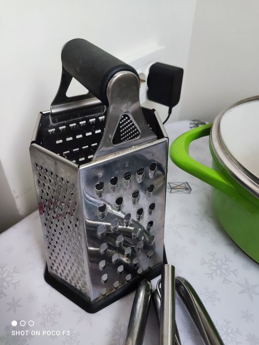 Кухонные принадлежности