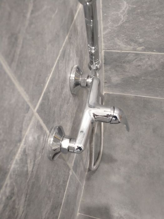 кафельщик укладка плитки