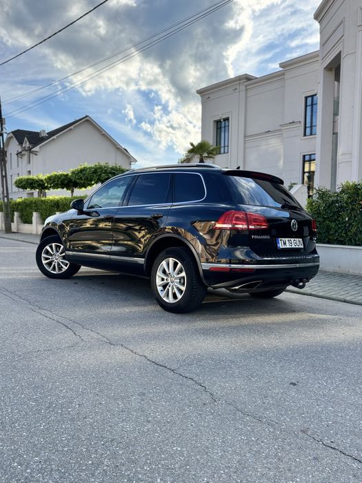 Volkswagen Touareg 3.0 TDI 4Motion Carat Panorama Distronic Full