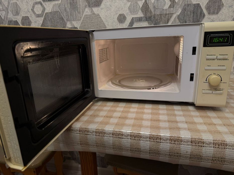 Продам микроволновку VITEK