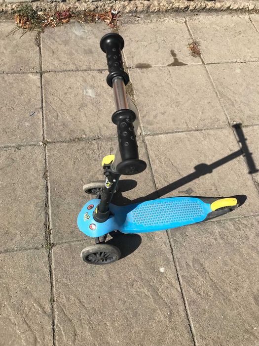 Детска триколка за каране от декатлон