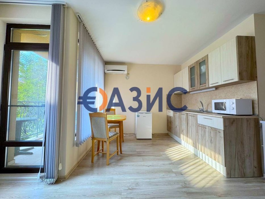 Продава се Едностаен апартамент в Несебър - 39 кв.м за 1357 €/кв.м - Снимка #5