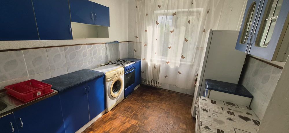 Garsoniera Podu Roș pentru închiriat