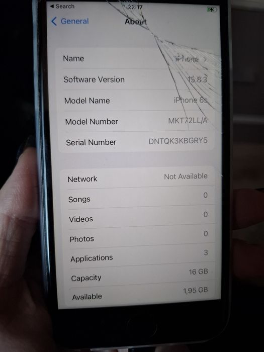 Продавам телефон Iphone 6s 16gb