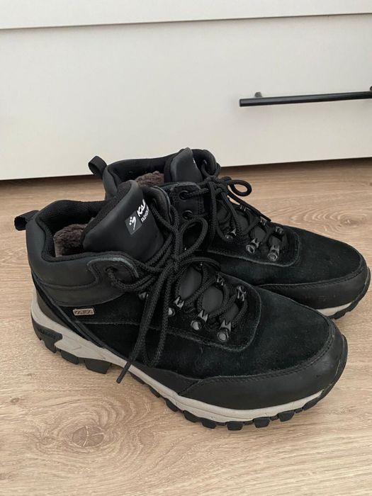 Зимние ботинки на подростка