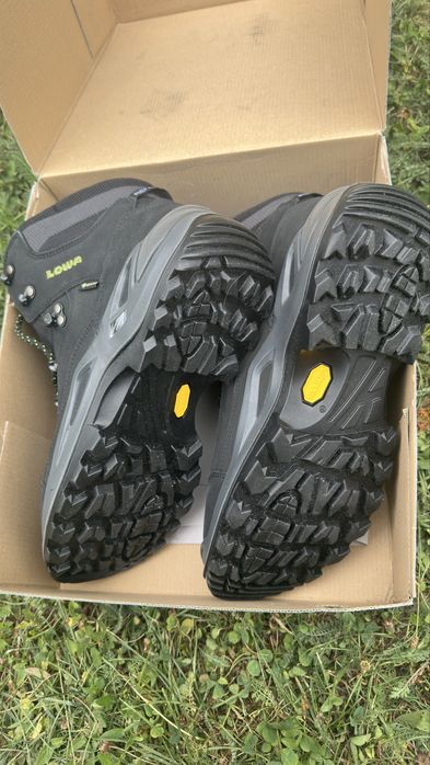 Lowa Renegade Gore-tex
