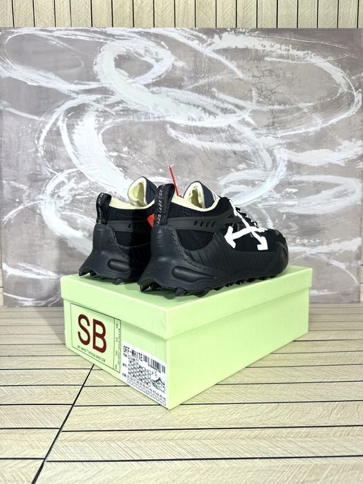 OFF-White Odsy 1000 Black