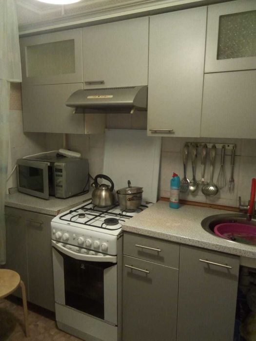 Продам квартиру 2х компанию в центре