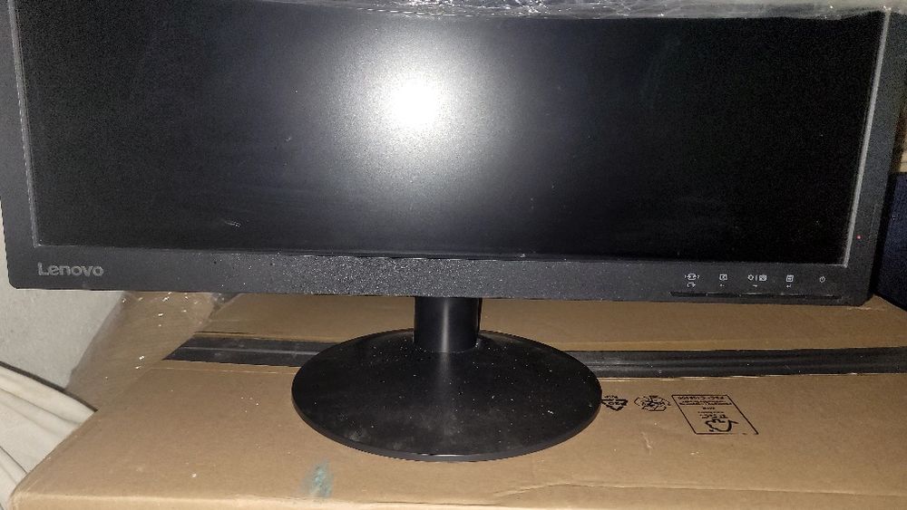 Monitor Lenovo 21,5 inch