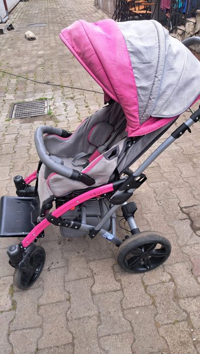 Cărucior pentru copii cu dizabilități Mewa MyWam roz
