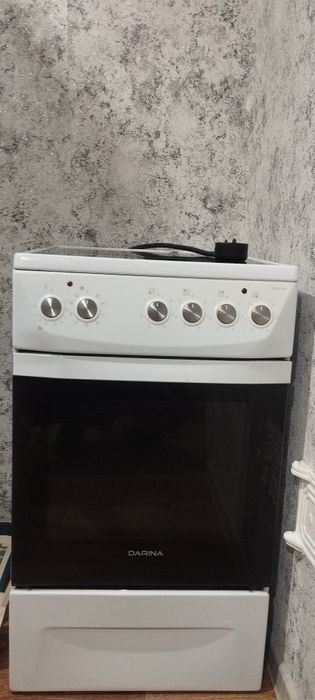 Продам  электроплиту