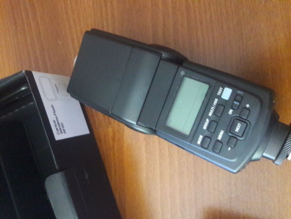 Светкавици Cactus RF60 Wireless Flash със Синхронизатор.
