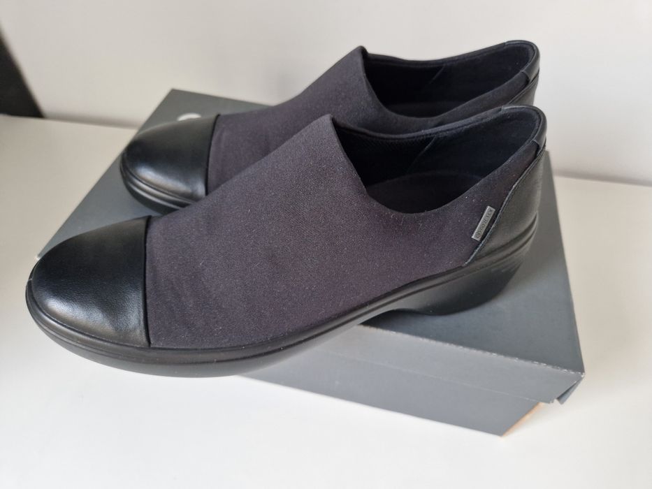 Pantofi ECCO, impermeabili, negri, nr 38