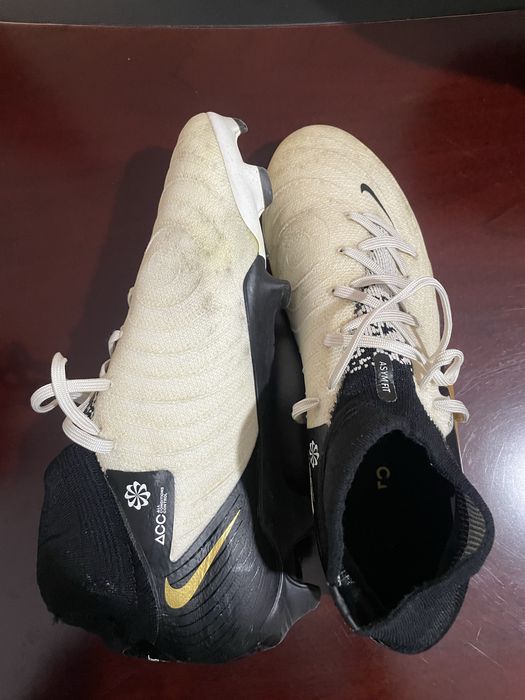 Nike phanthom luna II pro,mărimea 40.5