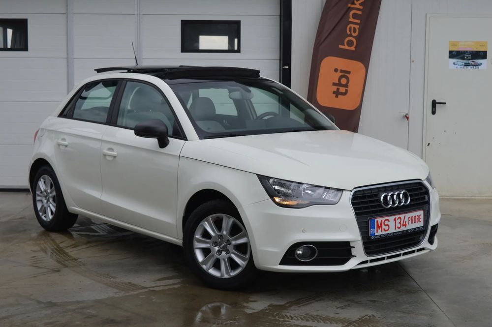 Audi A1 Audi A1 1.6TDI 4 usi Panoramic Rate Garantie