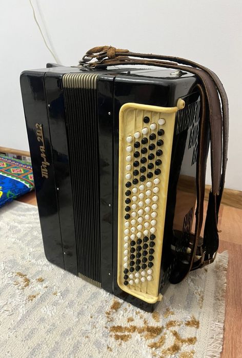 Баян со времен СССР