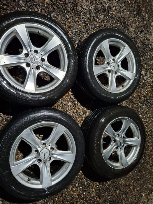 Шины с дисками.в хорошем состояний