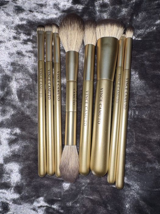 Pensule machiaj Vince Camuto