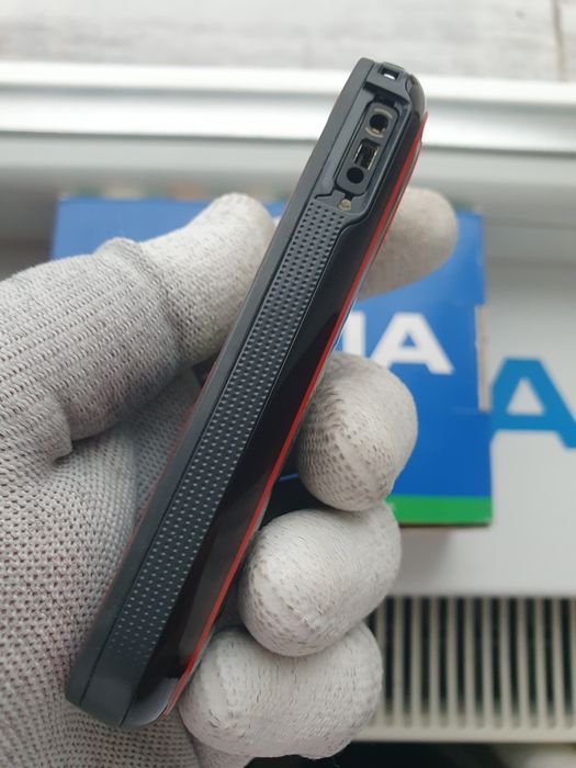 Nokia 5030 Express Music Cu Radio!