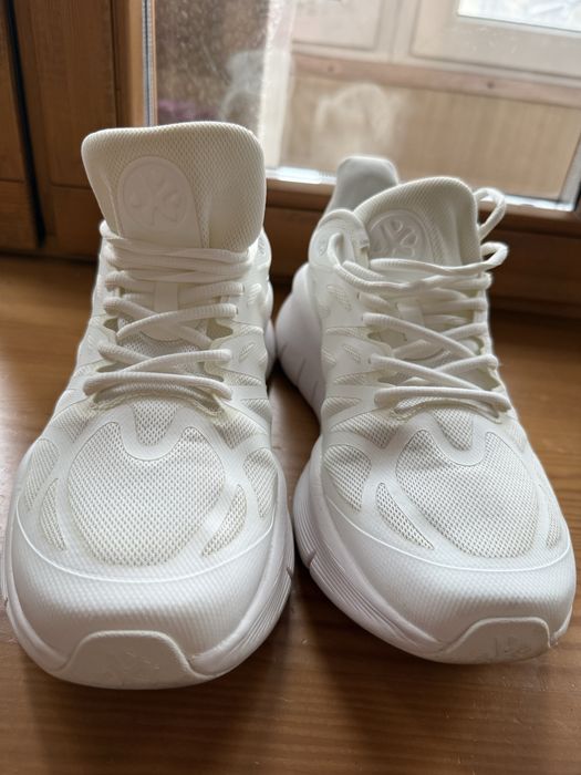 Беговые кроссовки BMAI