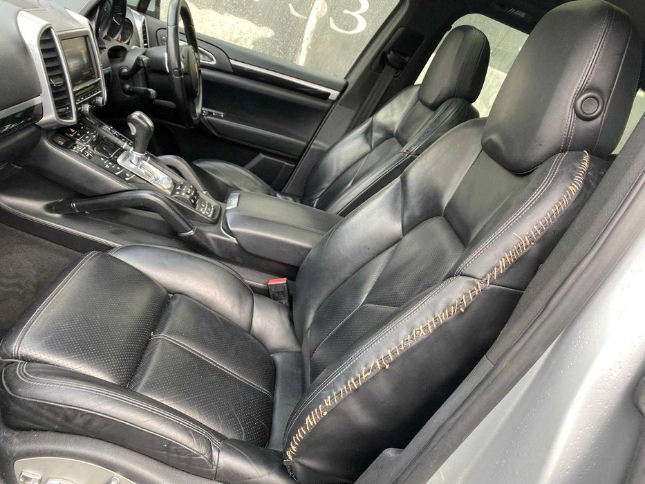 DEZMEMBREZ Porsche Cayenne 92A 3.0 Motor Cutie Bara Far Usa Haion