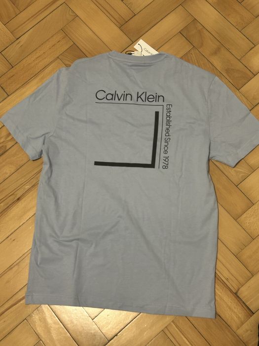 tricou calvin klein
