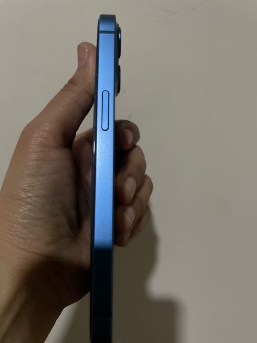 Apple 13, 128 памяти