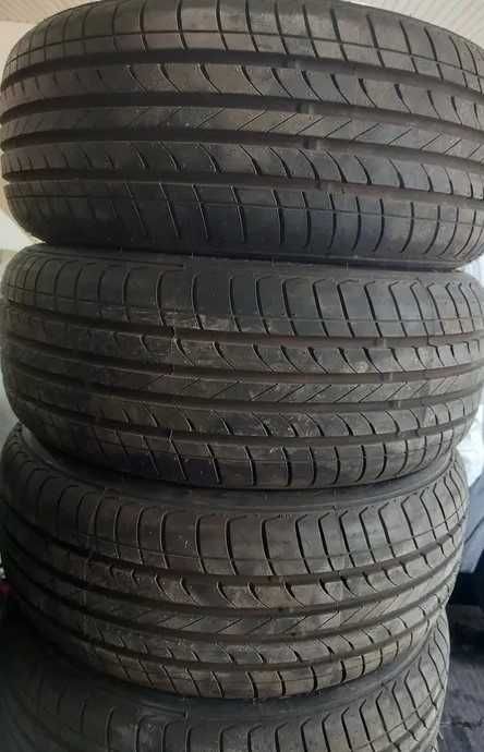 Qara Gentradan yechilgan toza 195/55/R15 ballon kamplekt 4 si satiladi