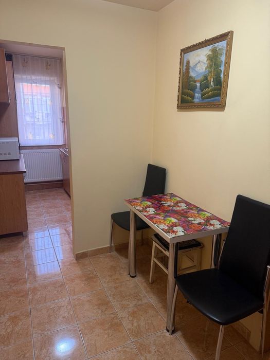 Apartament 2 camere etaj 1 complet mobilat