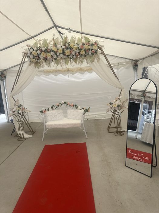 Arcada baloane/photocorner floral/oglinda foto/aranjament cristelnita