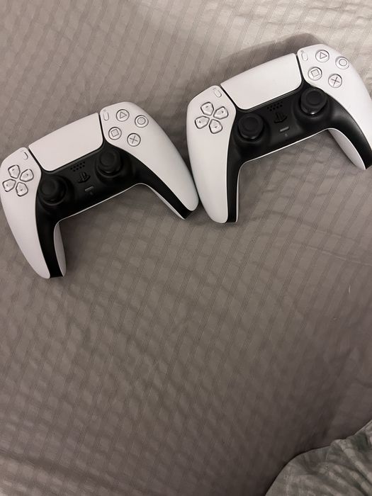 Продам Sony Playstation 5