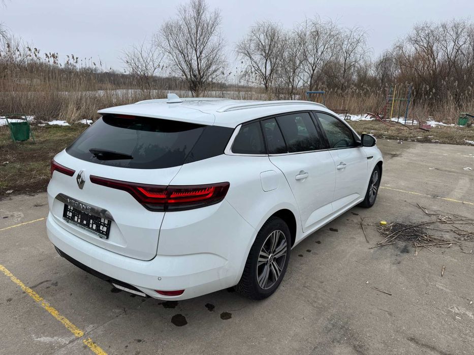 Renault Megane 4 Estate benzina cutie automata 159 TCe 116CP Intens