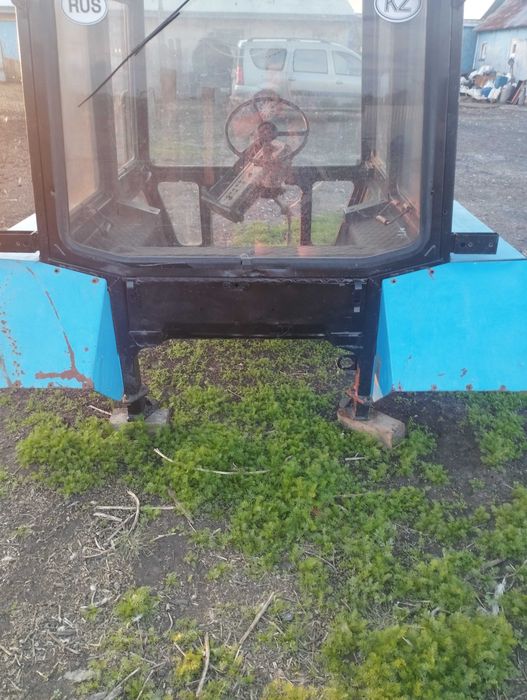 продам кабину большую мтз
