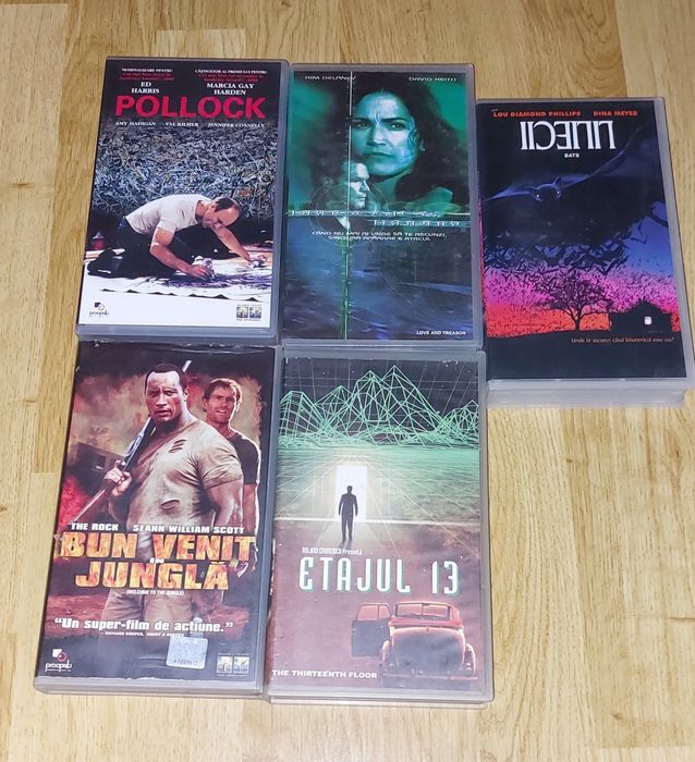 Casete video cu filme originale vechi 20 de lei bucata