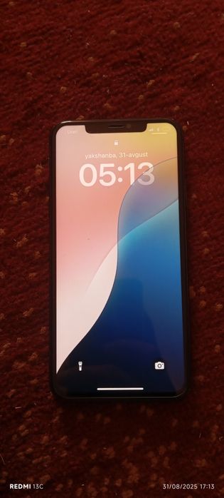 Iphone 11pro max 64talik