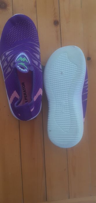 Детская обувь, кроссовки