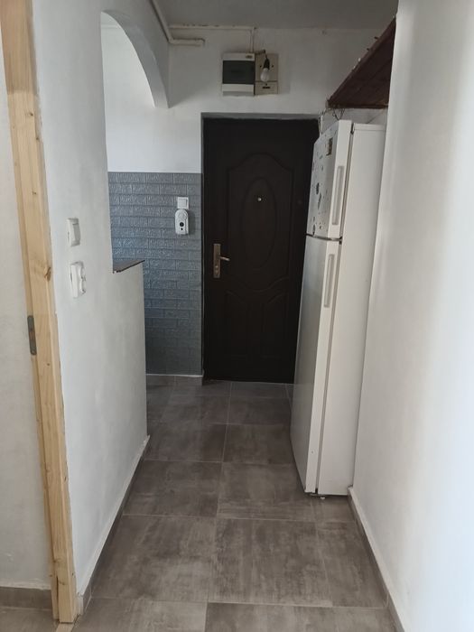 Apartament 2 camere cu balcon