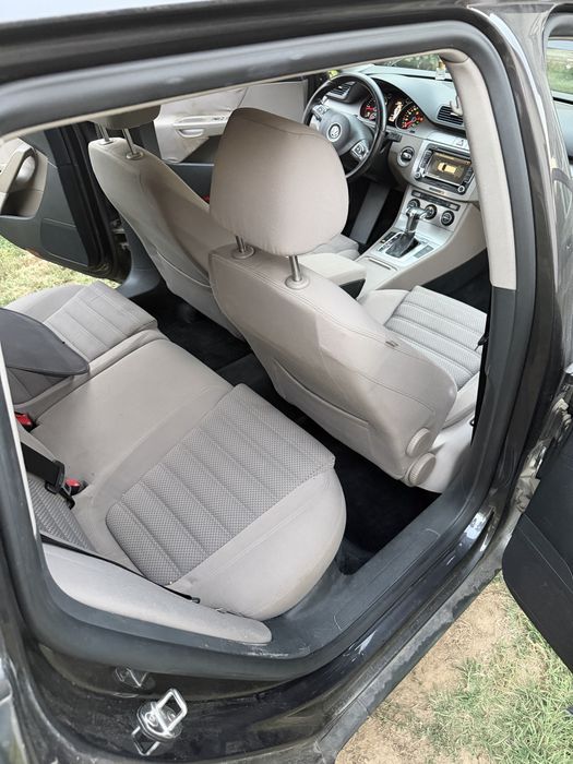 VOLKSWAGEN Passat 2010 — imagine 3
