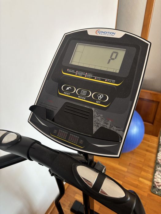Bicicleta eliptica - Cross trainer Kondition - aproape nou