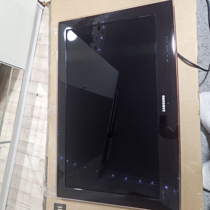 Телевизор Samsung