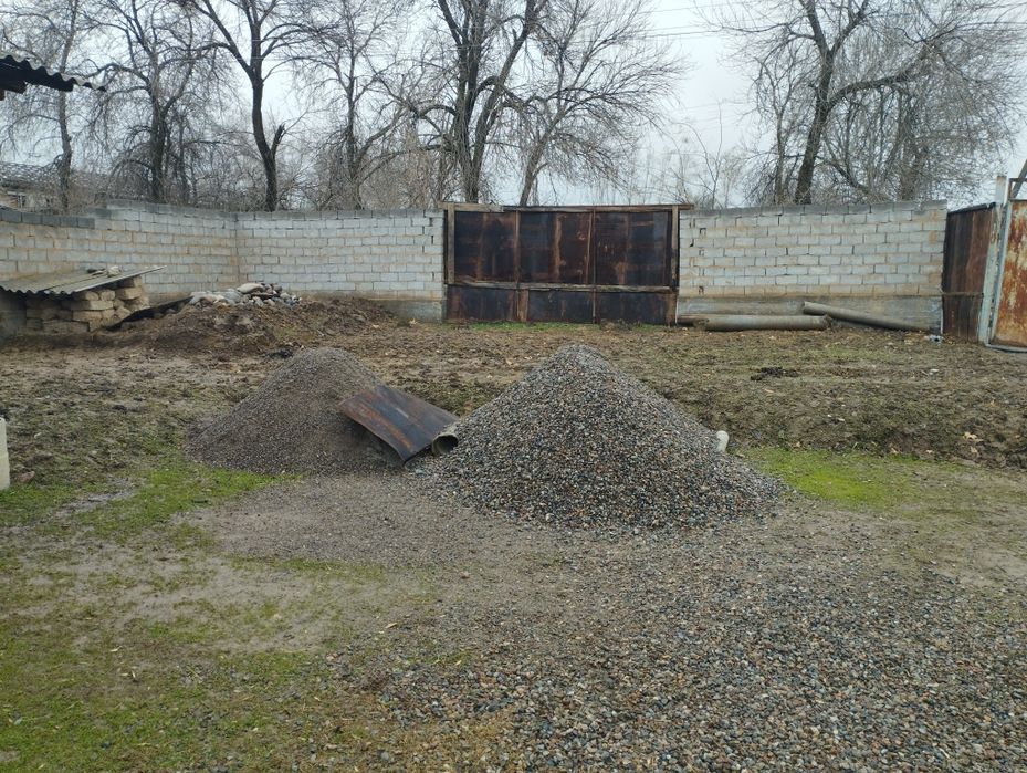 Uy maydoni 28 sotik Parkentta