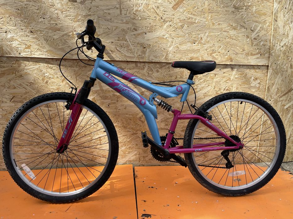 Bicicleta cu suspensii octane roti 26”